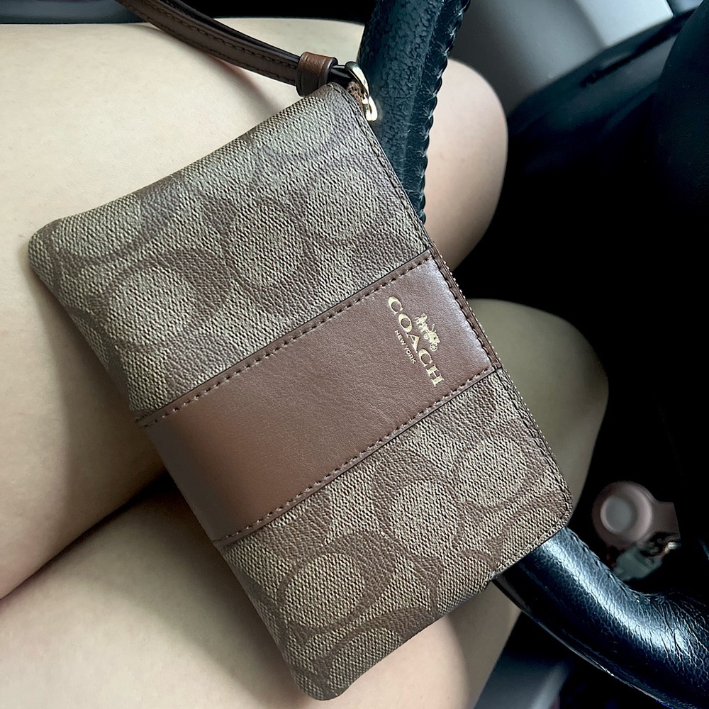 Coach Wristlet Wallet